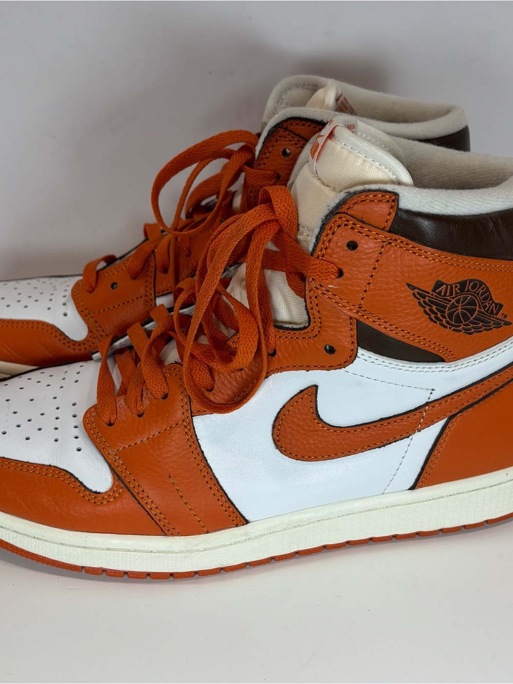 Nike Air Jordan 1 Retro High OG Starfish Men’s Sz 12.5 D09369-101 Orange - Picture 3 of 8